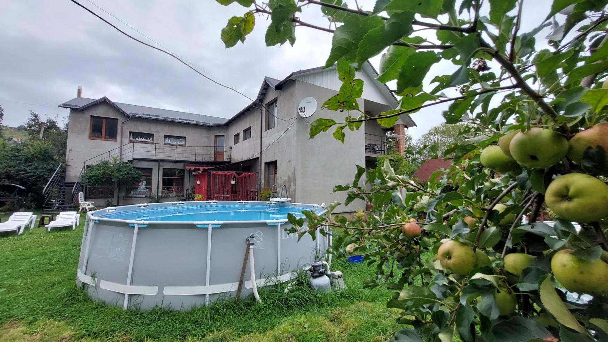 Петриківка Slavske Exterior foto